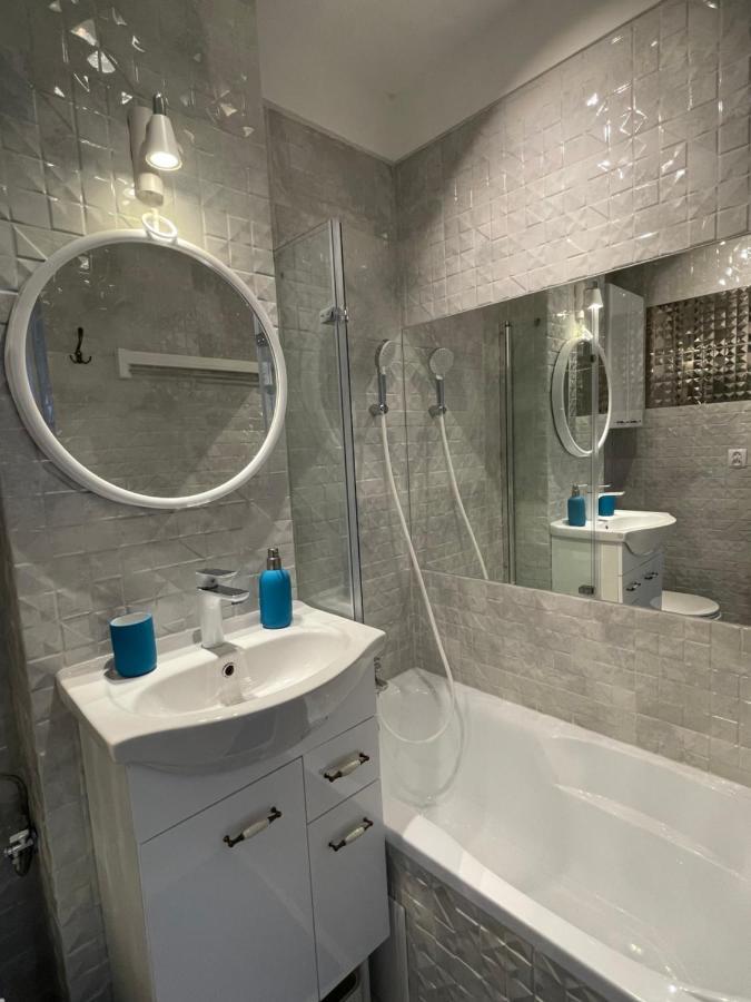 Apartament Pomaranczowy Apartament Warszawa